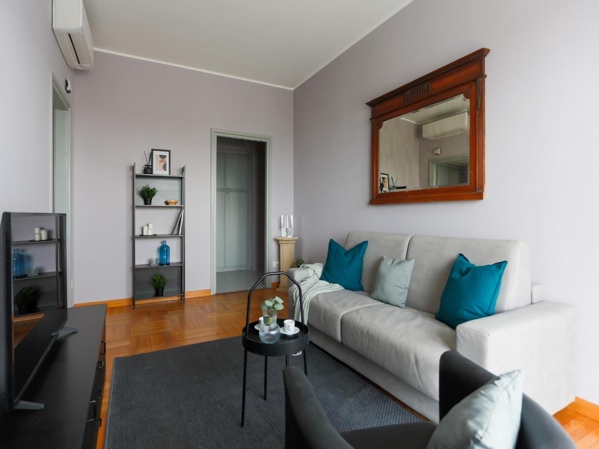 The Best Rent - Spacious One-Bedroom Apartment In Moscova District Milánó Kültér fotó